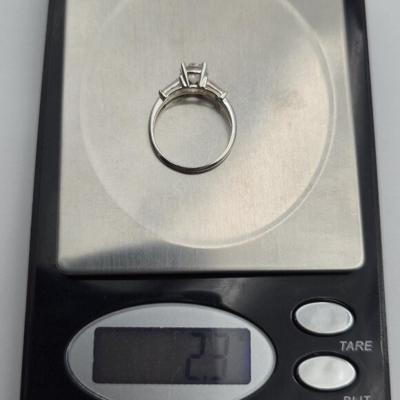 Size 7 Sterling Silver Nice Quality Cubic Zirconia Band Ring A4286 - Picture 9 of 9